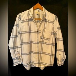 Universal Thread white/gray flannel